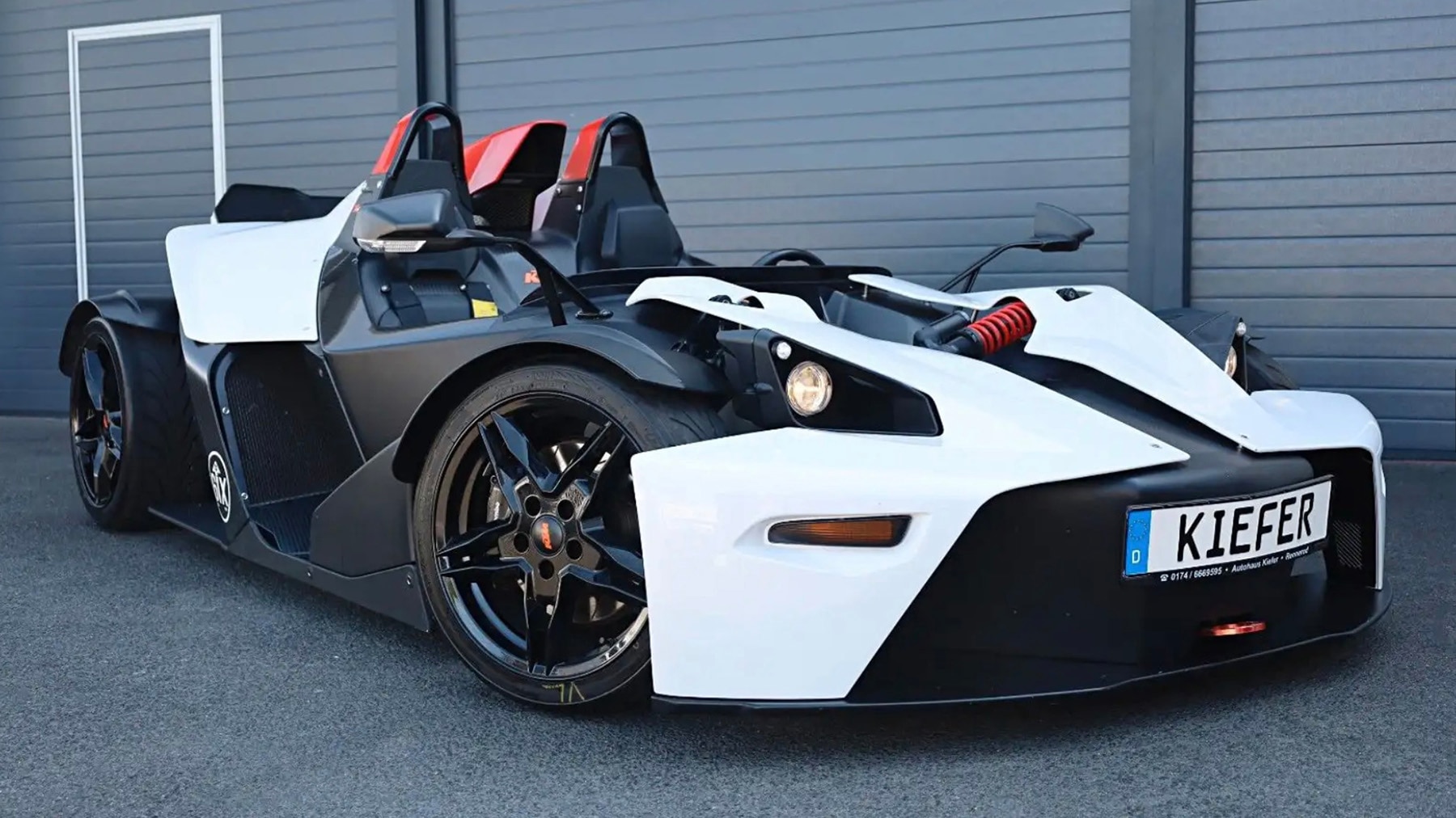 Puristischer-Leichtbau-Racer-f-r-unter-67-000-Euro