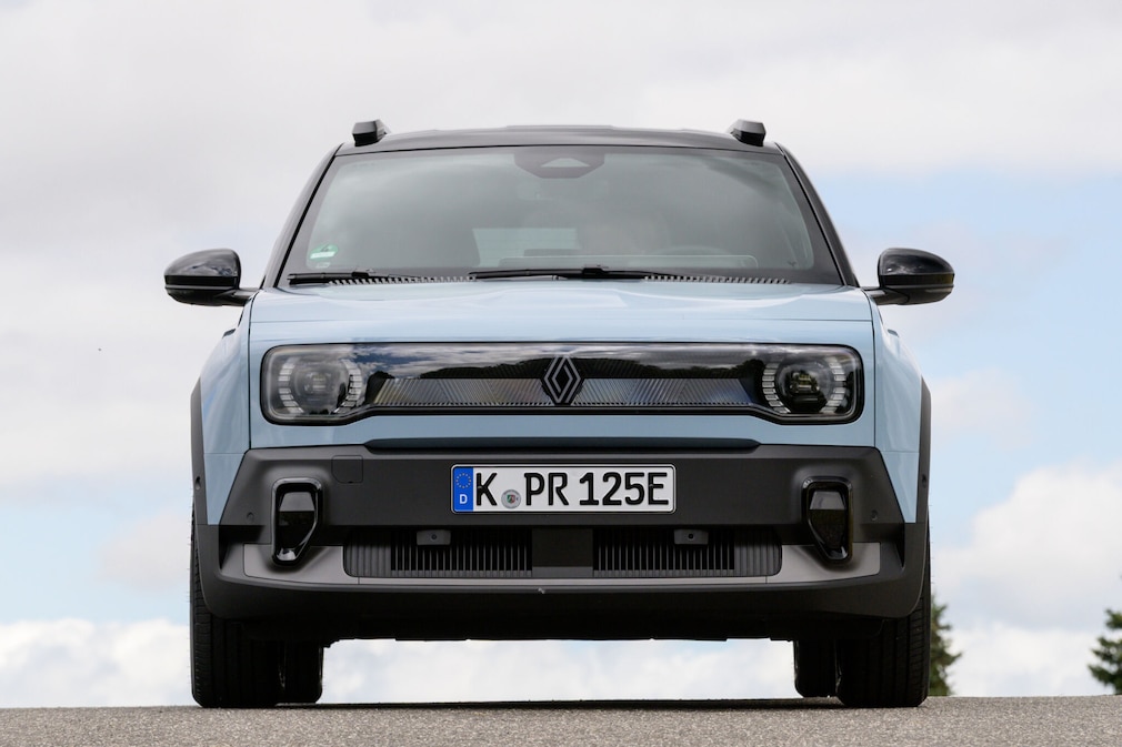 Renault 4 E-Tech 150 Comfort Range