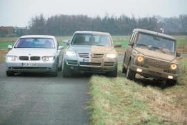 VW Touareg gegen BMW 7er und Mercedes G 400