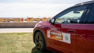 Der ID.3 von VW am Strand von Grömitz