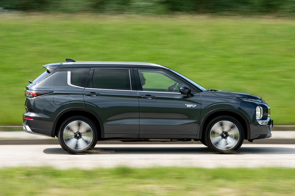 Mitsubishi Outlander 2.4 PHEV 4WD