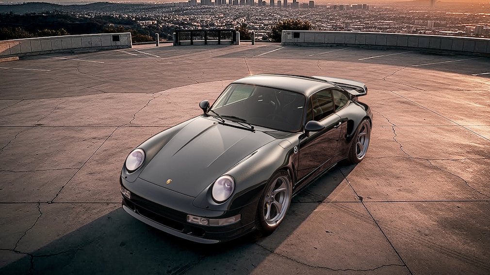 Everrati Porsche 993 Founders Edition