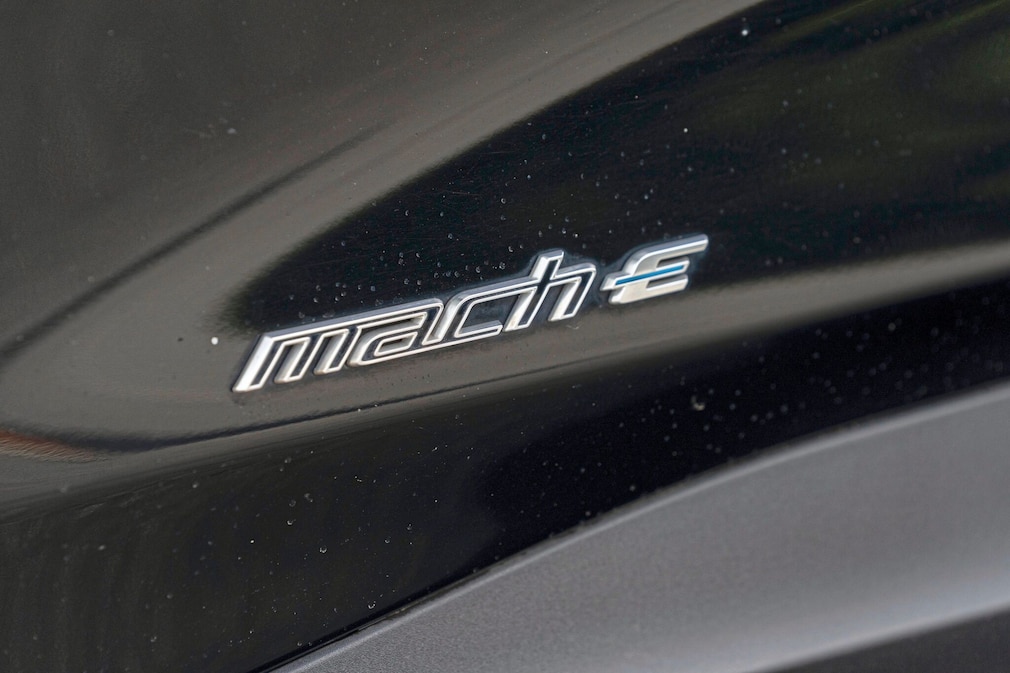GW Ford Mustang Mach-E