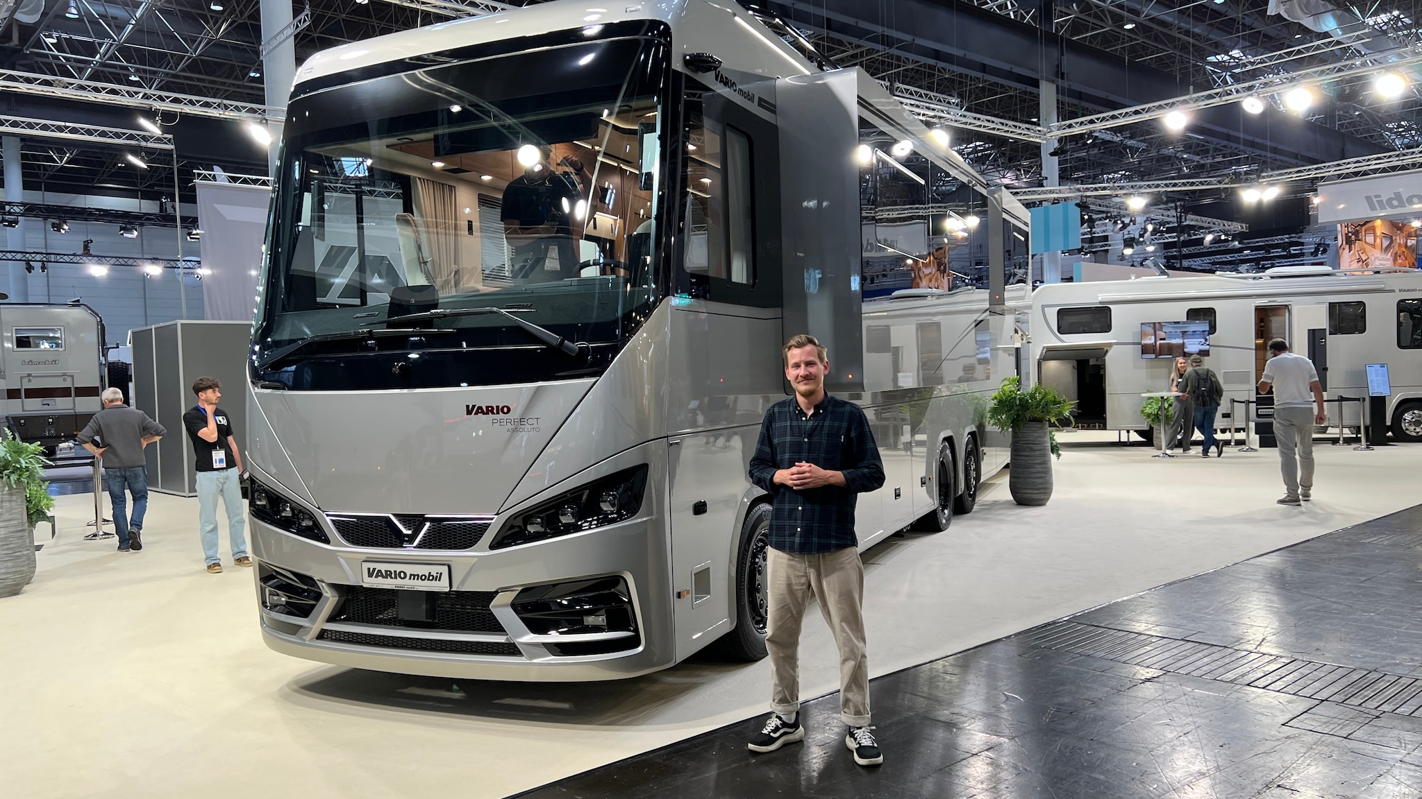 2-8-Millionen-Euro-Dieser-Superliner-ist-ein-Statement-f-r-sich