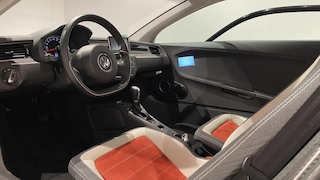 Dieser zehn Jahre alte VW soll über 100.000 Euro kosten