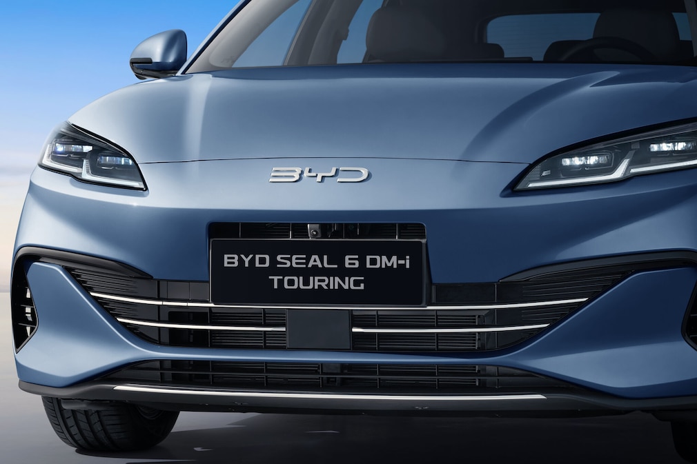 BYD Seal 6 DM-i Touring