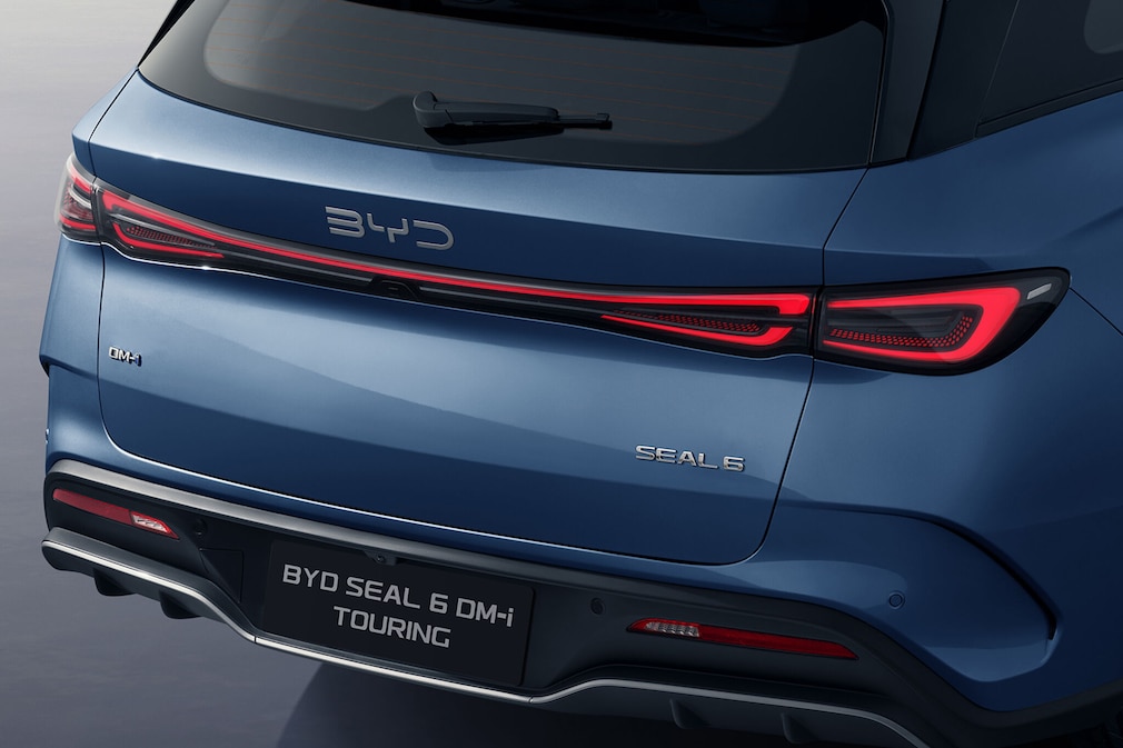 BYD Seal 6 DM-i Touring