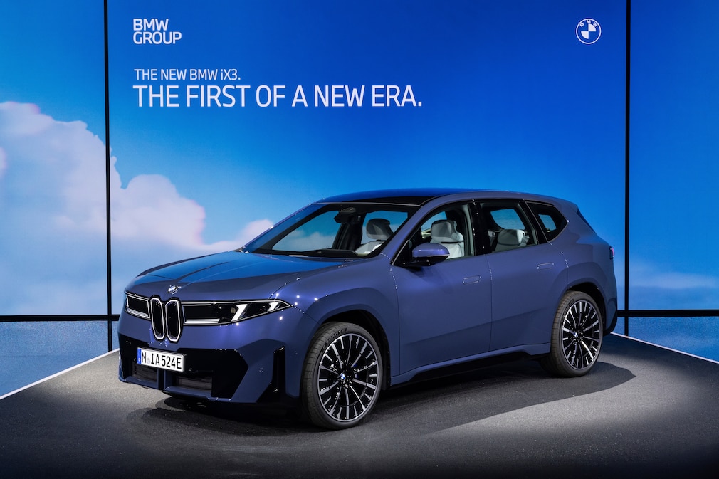 BMW iX3