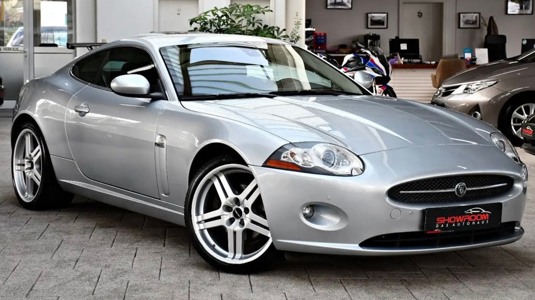 Britischer-V8-Luxus-Sportler-f-r-unter-20-000-Euro