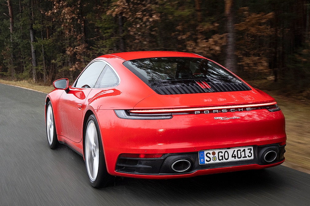Porsche 911 Carrera
