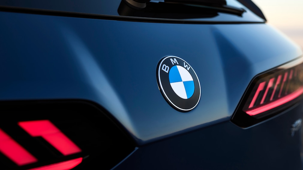 BMW iX3