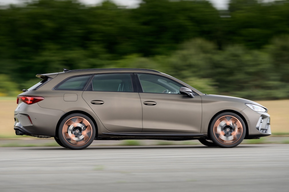 Cupra Leon ST VZ 2.0 TSI 4Drive