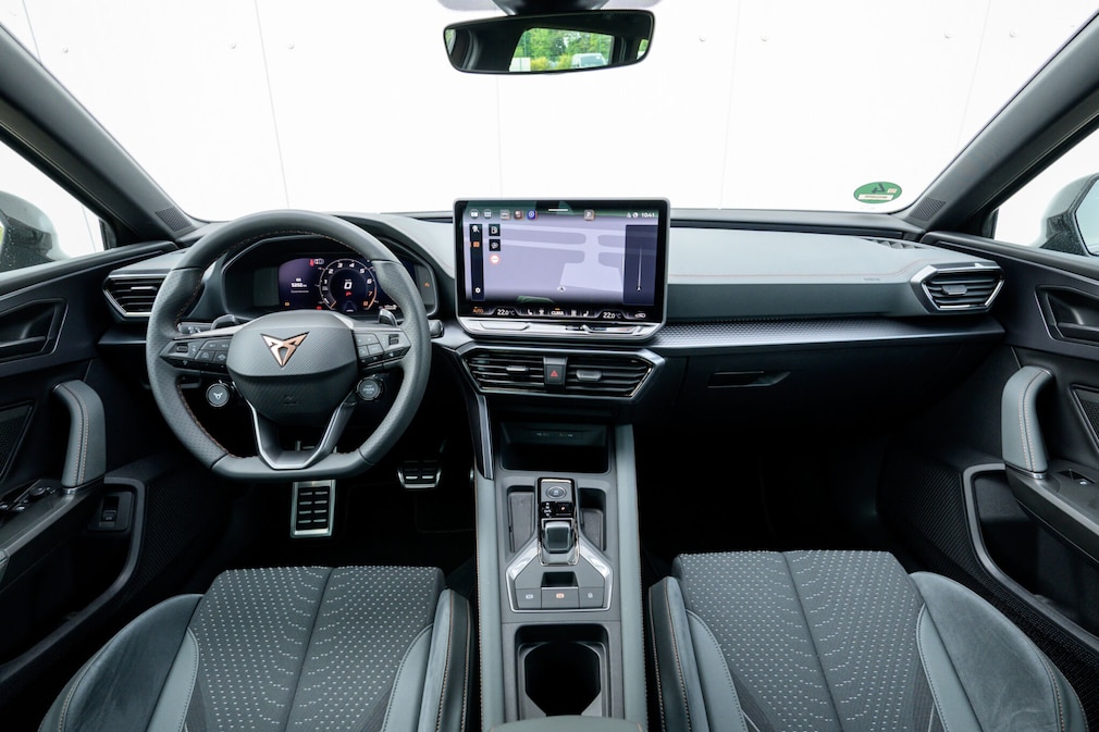 Cupra Leon ST VZ 2.0 TSI 4Drive
