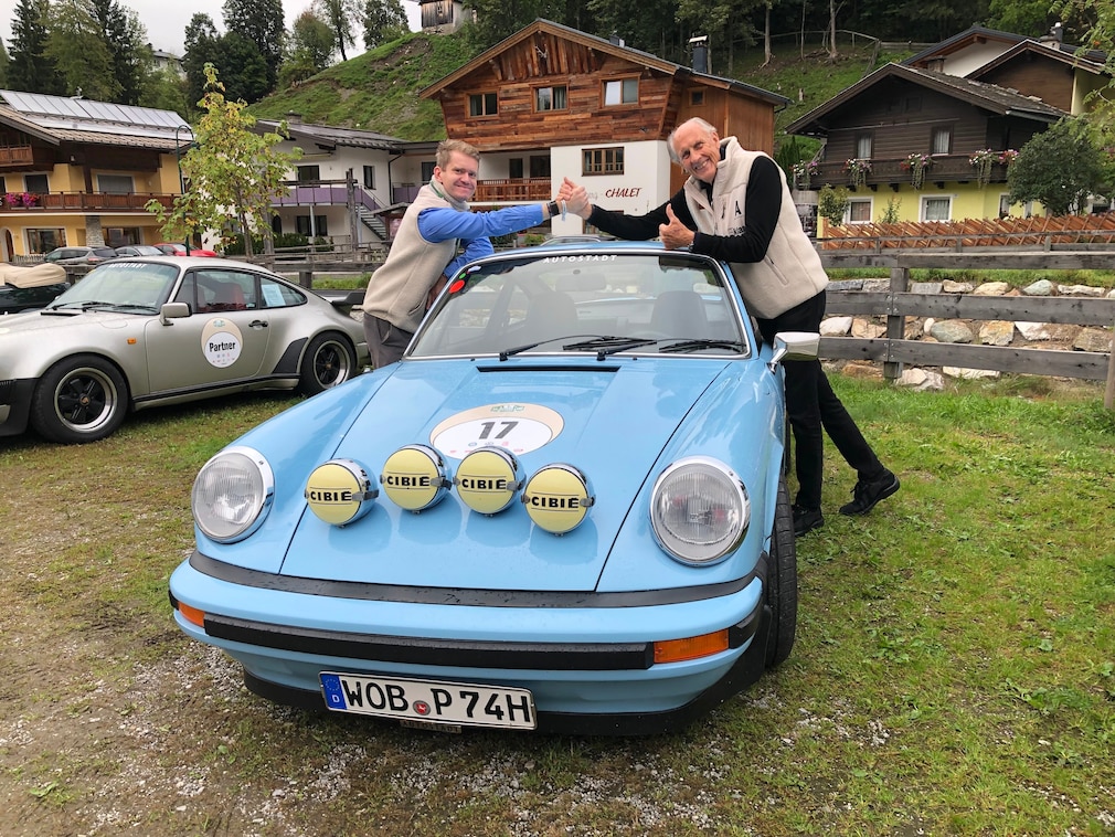 Porsche Carrera 2.7 von 1974. Copilot Björn Reiss und Rennfahrer Hans-Joachim Stuck