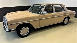Dieser Traumwagen von 1975 sieht aus wie frisch vom Werk!