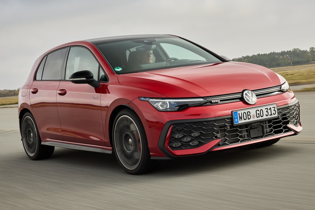 VW Golf GTI 2.0 TSI