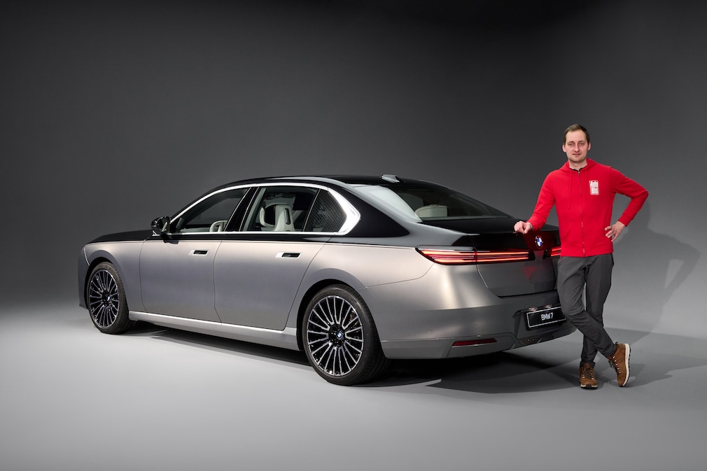 BMW 7er Facelift !!Sperrfrist 22. April, 15:00 Uhr !!