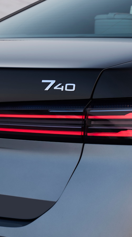 BMW 7er Facelift !!Sperrfrist 22. April, 15:00 Uhr !!