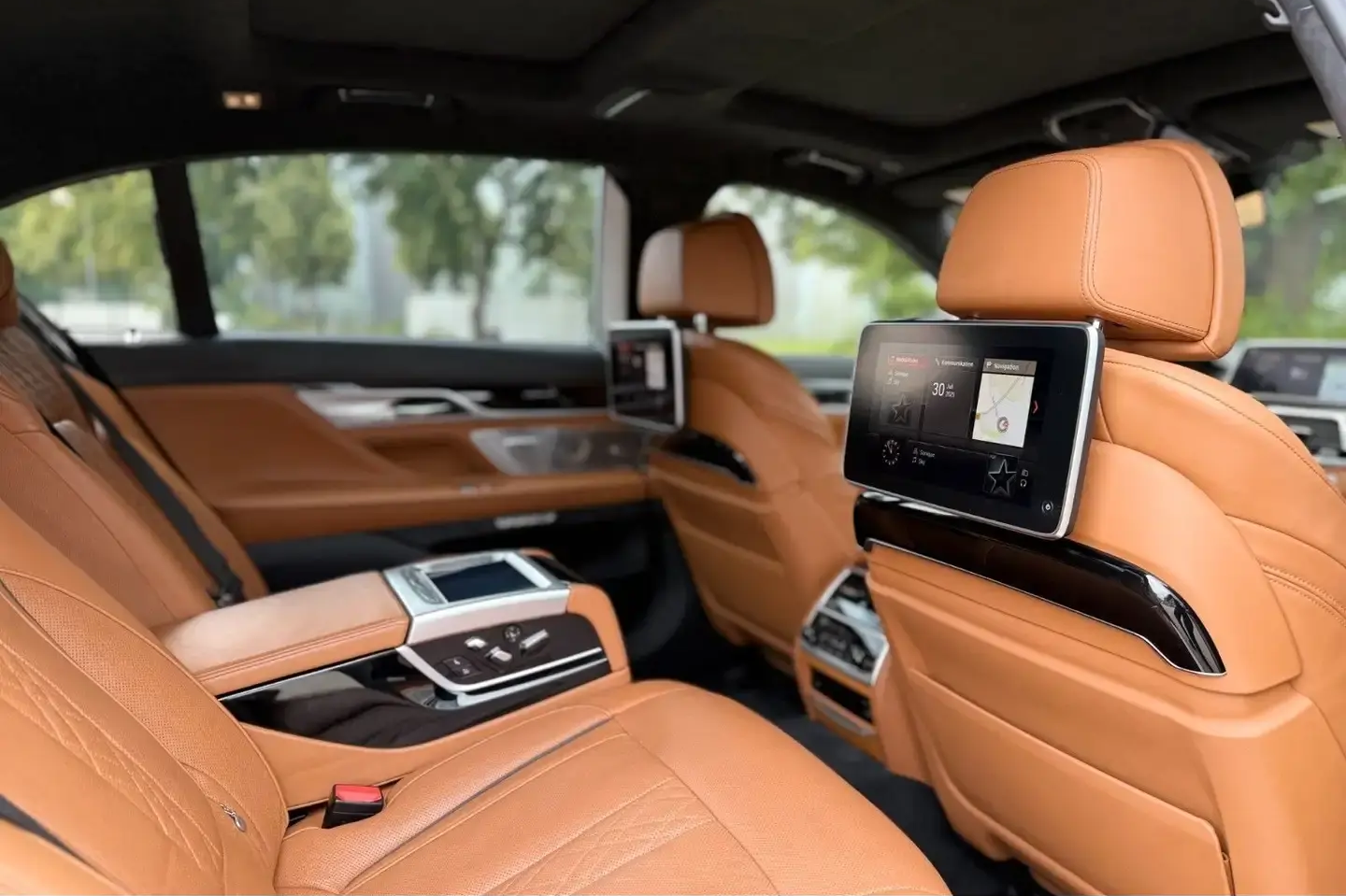 BMW 760