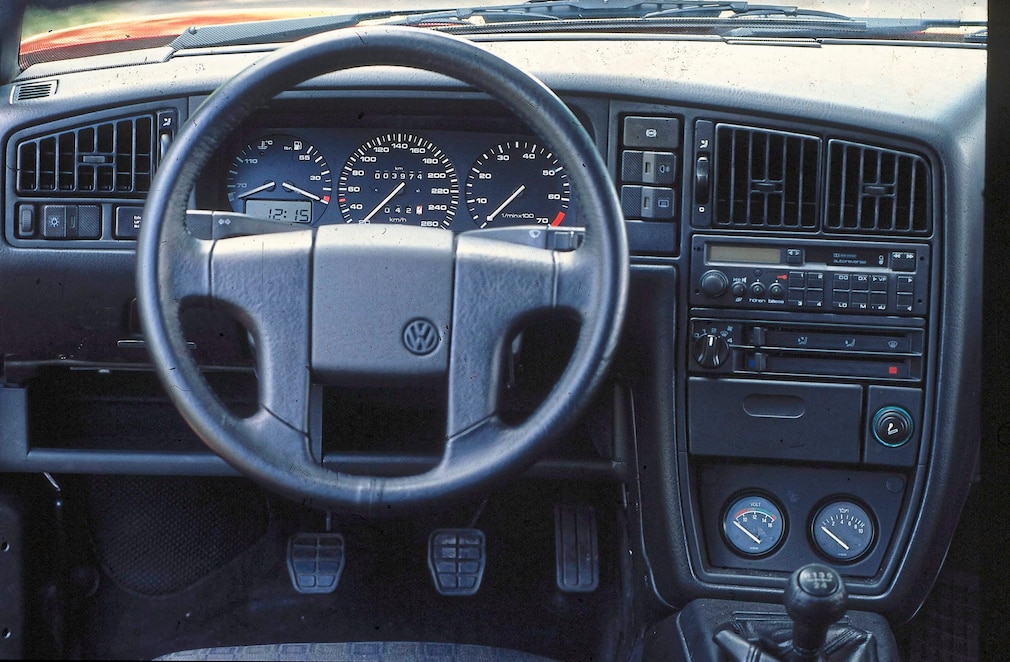 Cockpit im VW Corrado 2.0 16V