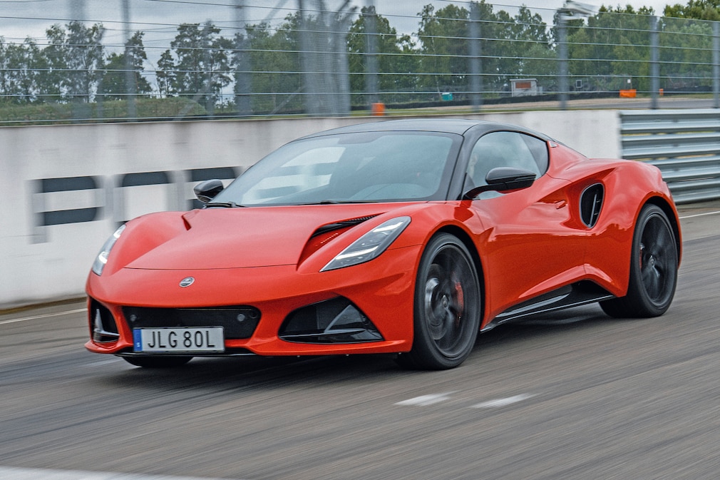 Lotus Emira Turbo SE (2025)