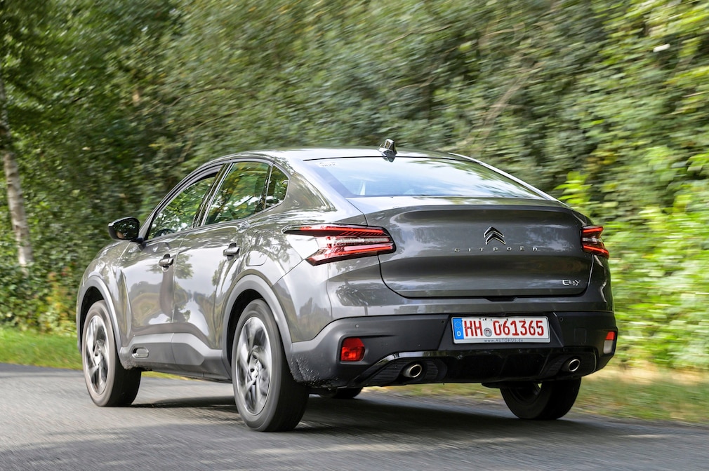 Citroën C4 X 1.2 PureTech EAT8 Plus