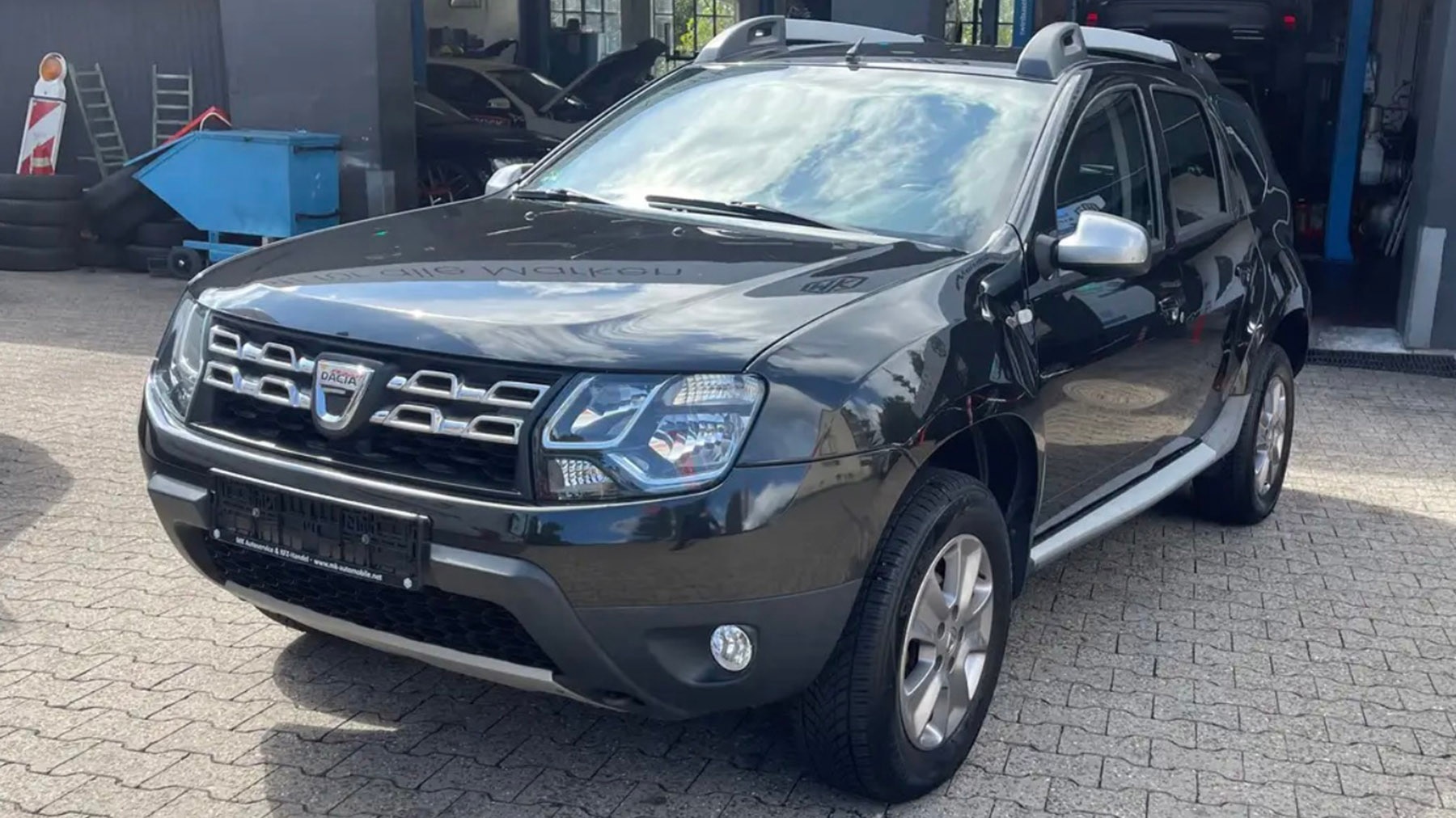 dacias-sparfuchs-suv-mit-gasanschluss-f-r-nur-10-000-euro