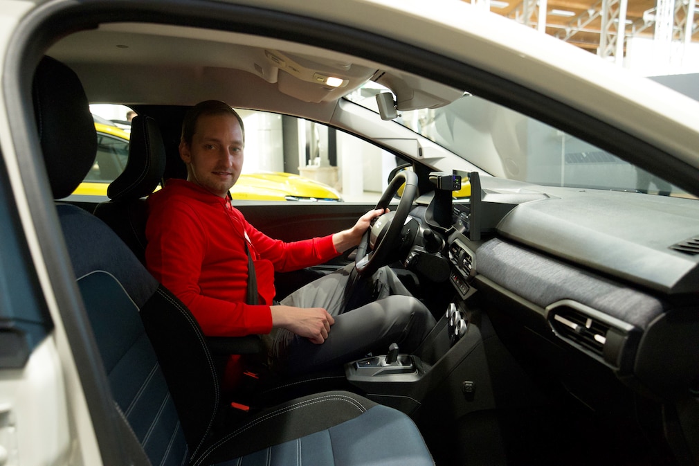 Dacia Sandero Facelift Innenraum !!! Sperrfrist: 6.10.2025, 6 Uhr !!!