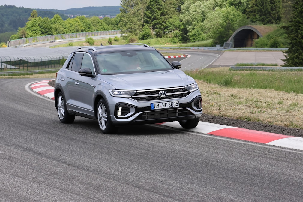 Winterreifen-Test 2025: 215/55 R 17