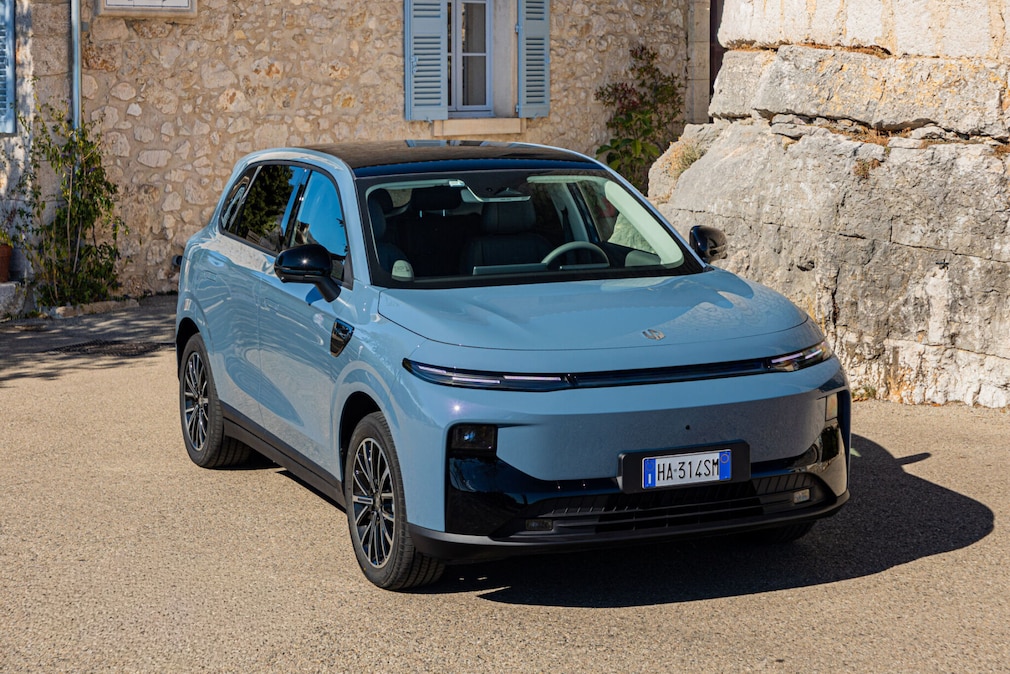 Leapmotor B10