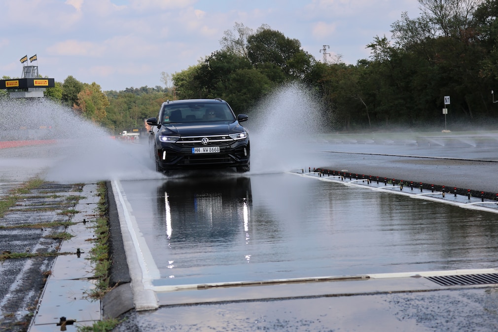 Ganzjahresreifen-Test 2025: 215/50 R 18