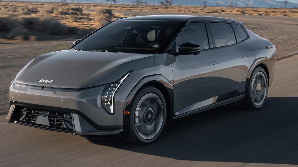 Kia EV4