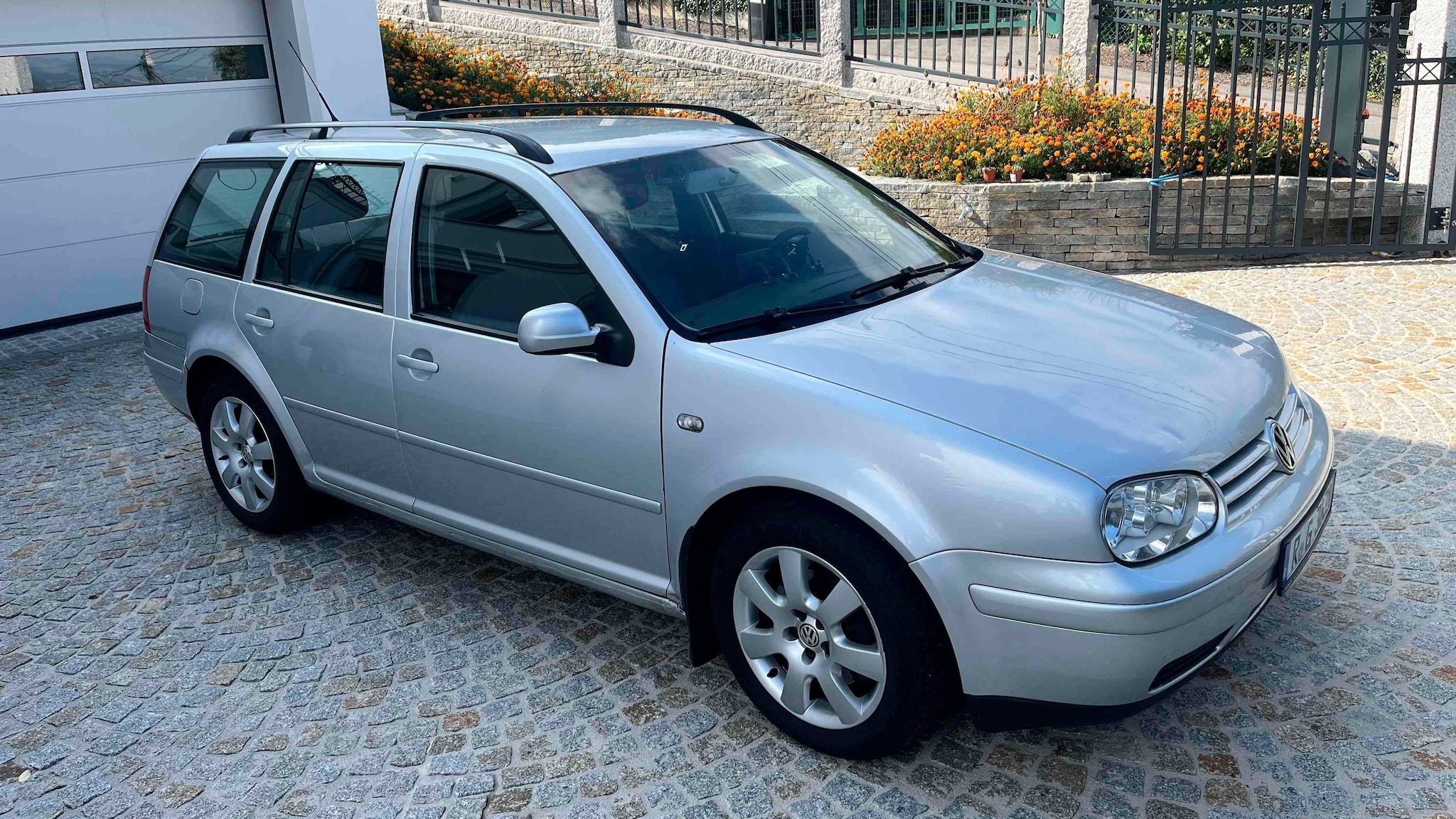 Unkaputtbarer-Golf-Kilometer-Million-r-mit-dem-ersten-Motor