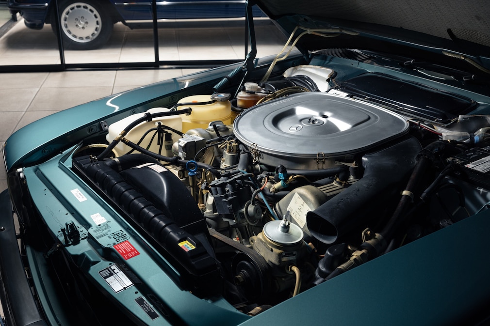 Mercedes-Benz 500 SL