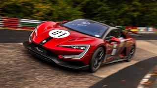 3.000 PS, 496 km/h: Der schnellste E-Sportwagen schlägt wieder zu