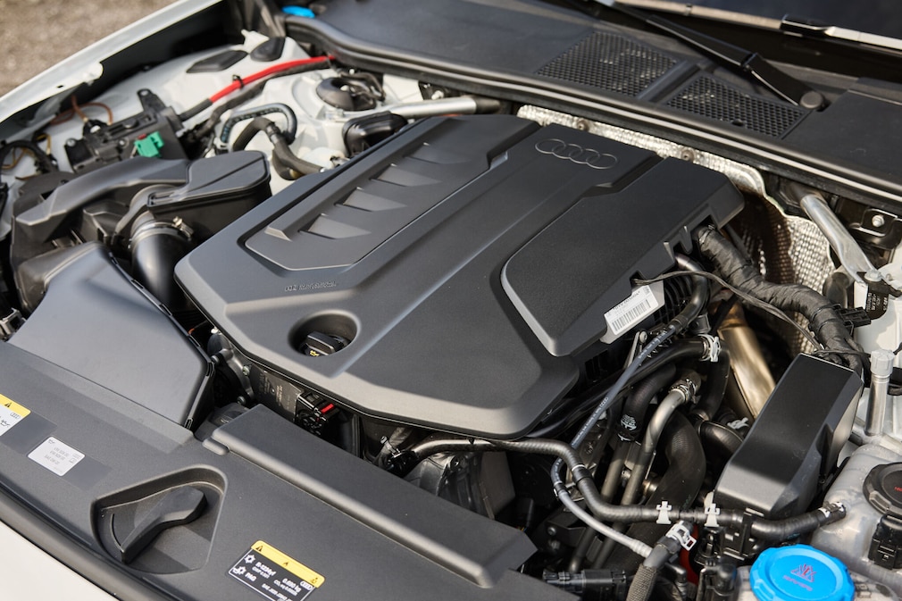Audi A5 Limousine e-hybrid quattro