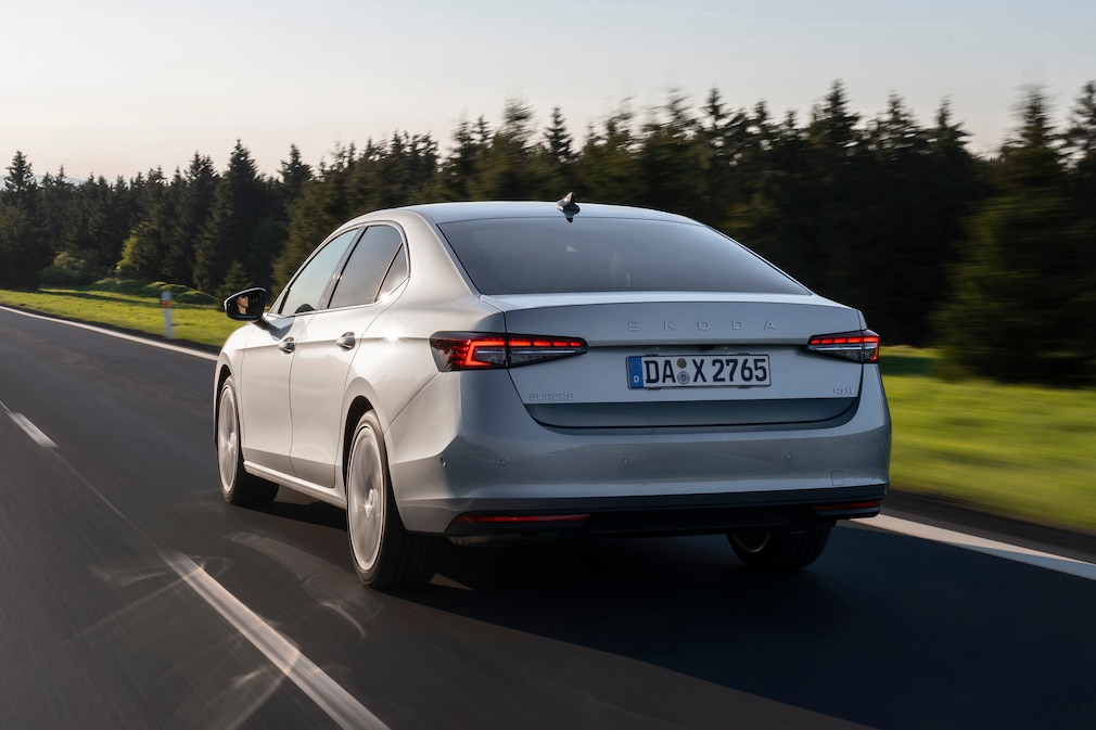 Skoda Superb Limousine in der Basisausstattung "Essence"