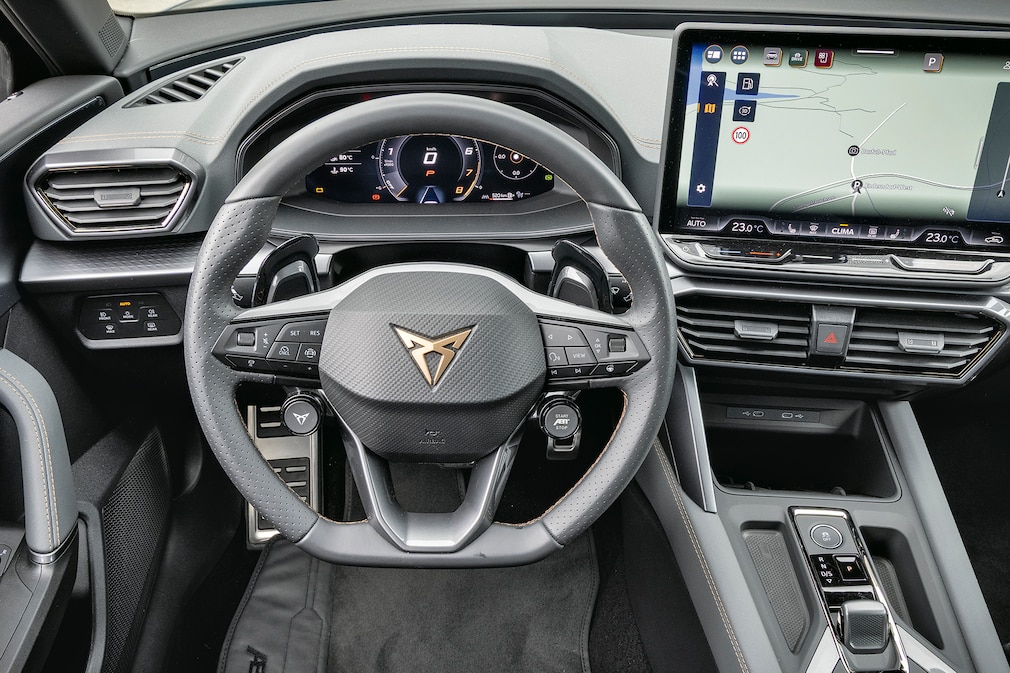 Cupra Leon VZ EX. und Leon VZ EX. Abt im Vergleichstest