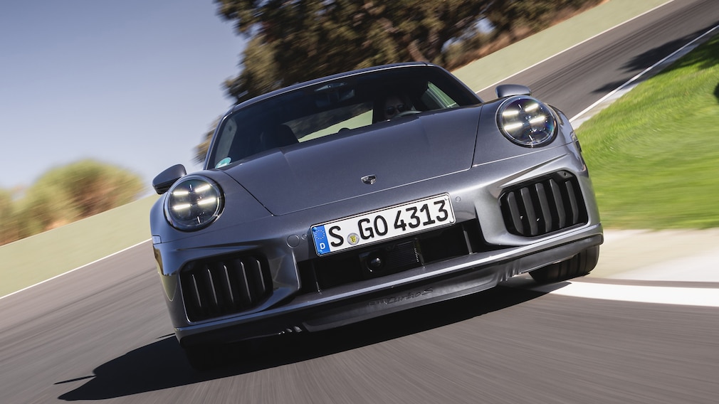 Hybrid-Schub macht neuen 911 Turbo S zum stärksten Elfer aller Zeiten