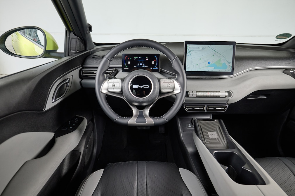 BYD Dolphin Surf