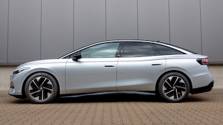 Tiefer, breiter, dynamischer: So fährt der VW ID.7 mit H&R-Federn