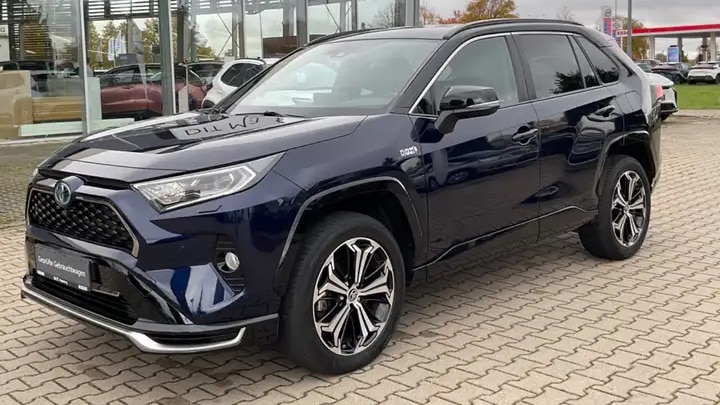 306-PS-starker-Toyota-Hybrid-zum-attraktiven-Preis
