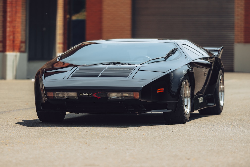 Vector W8 Twin Turbo