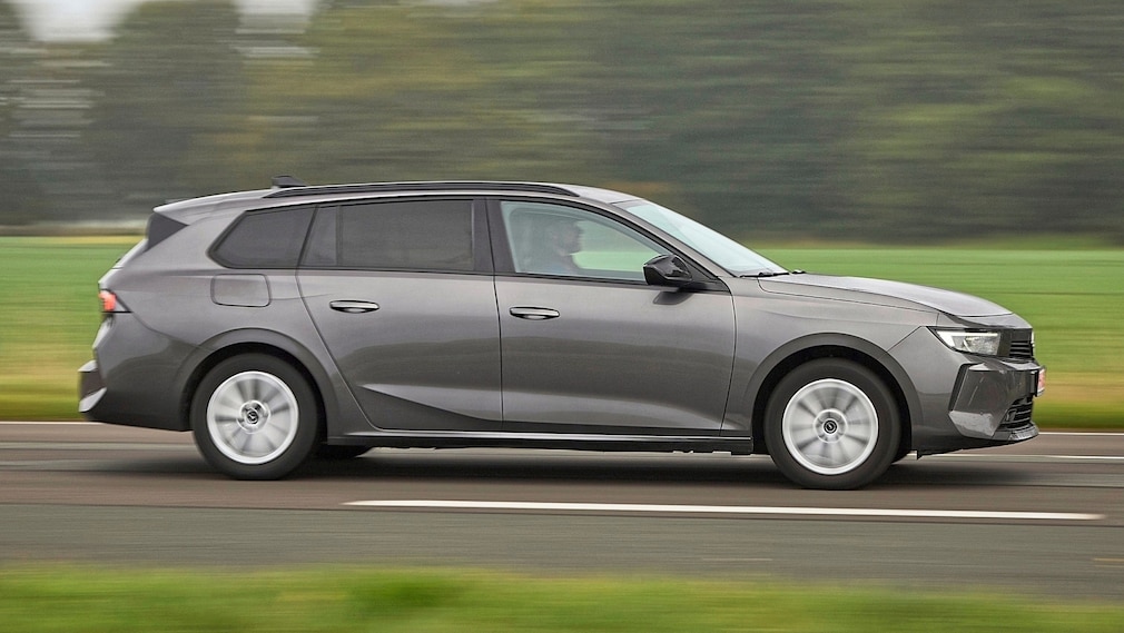 Opel Astra Sports Tourer