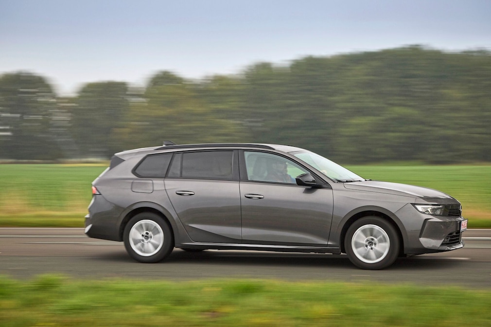Opel Astra Sports Tourer