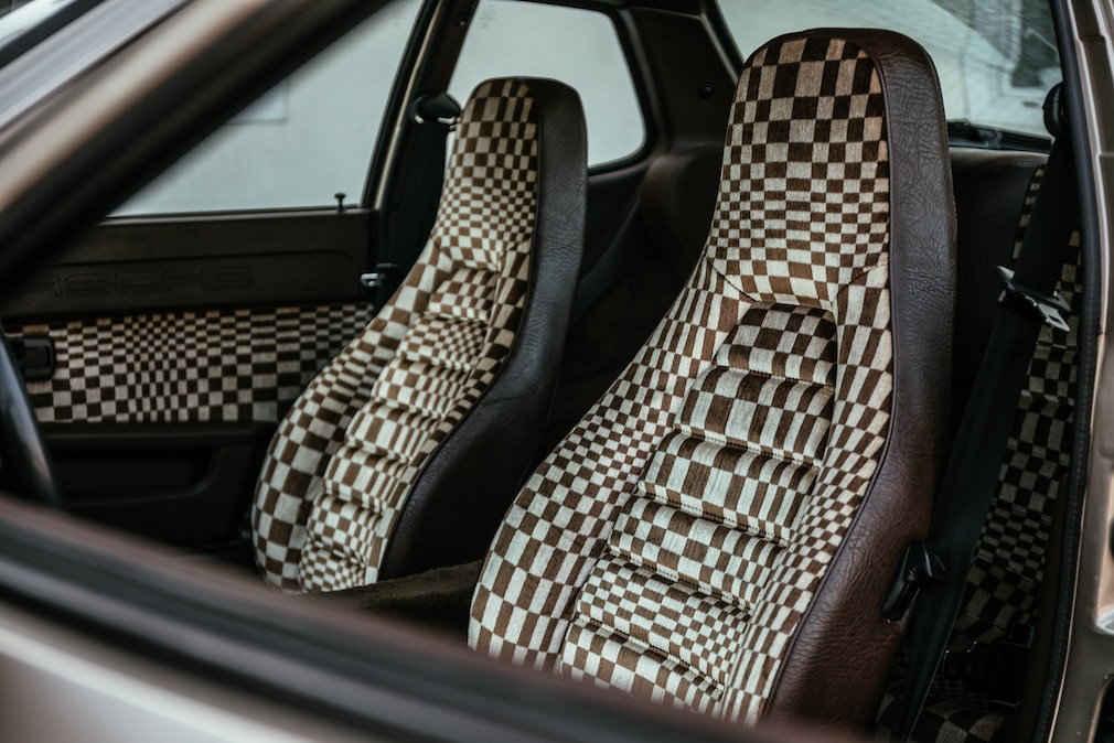"Pascha"-Sitze im Porsche 924