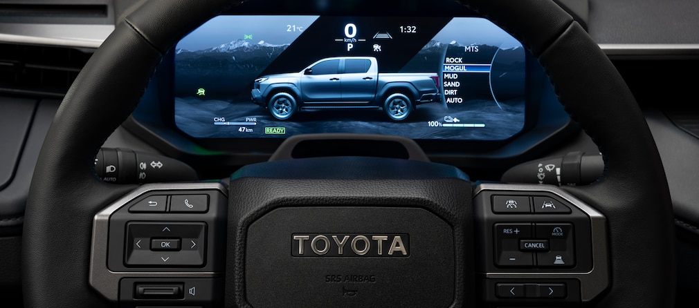 Toyota Hilux BEV (2026)