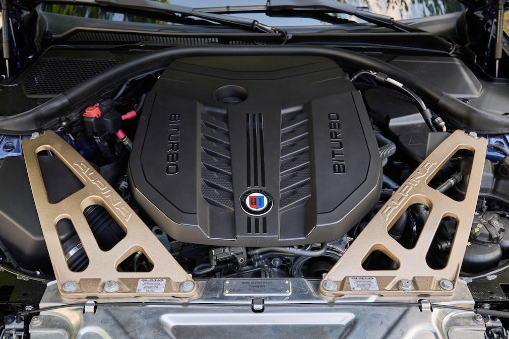 BMW Alpina B3 GT Touring Allrad