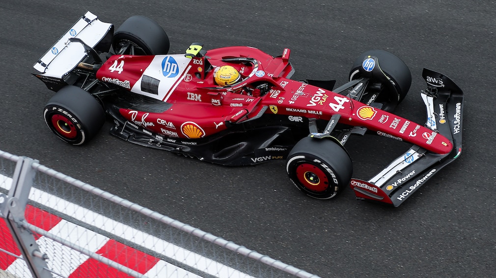 Lewis Hamilton Ferrari