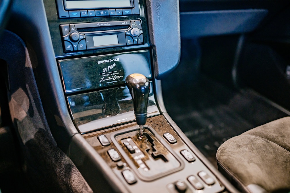 Mercedes-Benz E 60 AMG